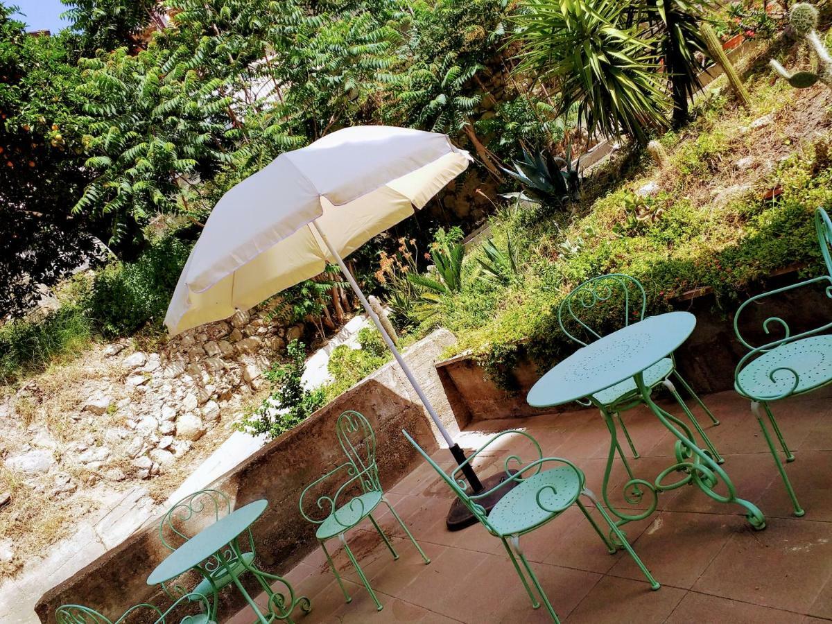Albergo Diffuso Borgo Gallodoro Exterior photo